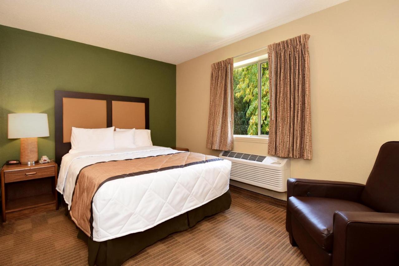 Suburban Studios Houston North I-45 Εξωτερικό φωτογραφία