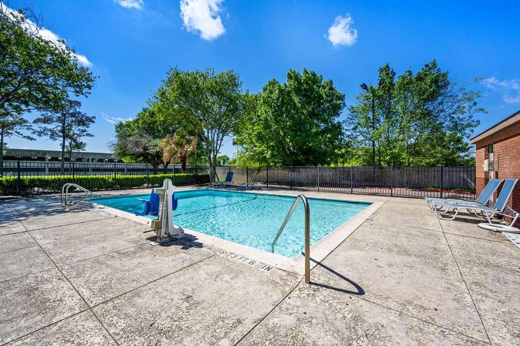 Suburban Studios Houston North I-45 Ανέσεις φωτογραφία