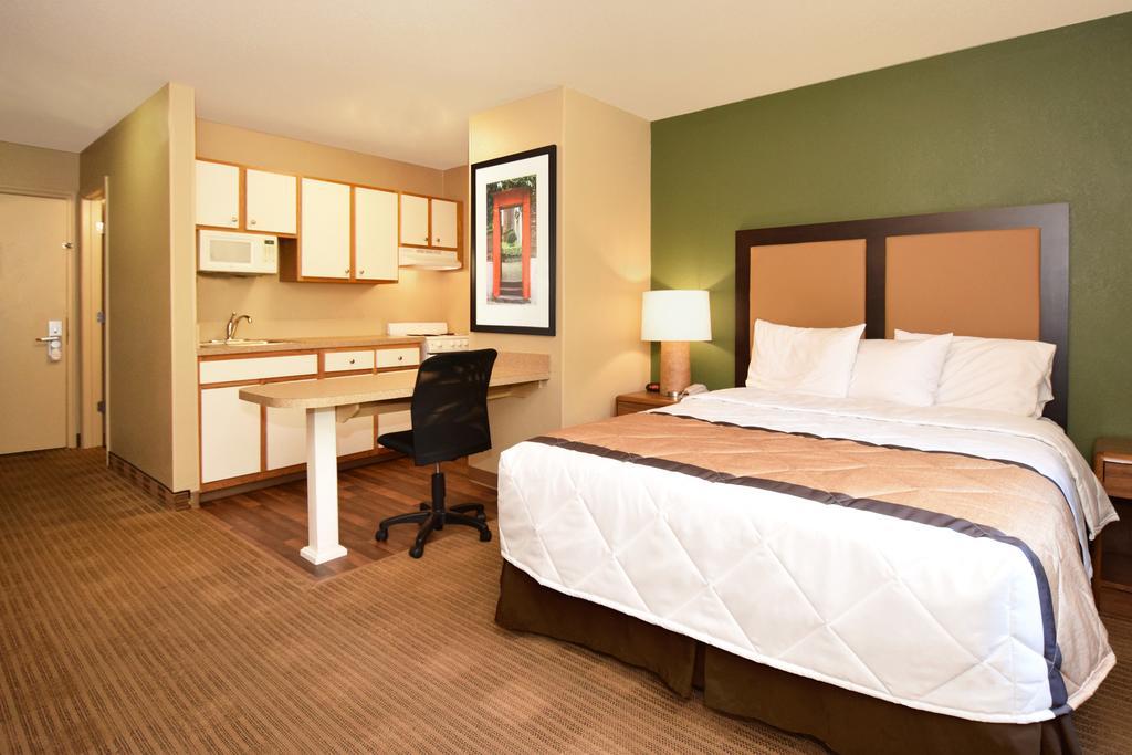 Suburban Studios Houston North I-45 Εξωτερικό φωτογραφία